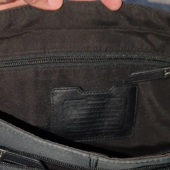 Coach Black Messenger Bag with Adjustable Strap - Picture 12 of 15